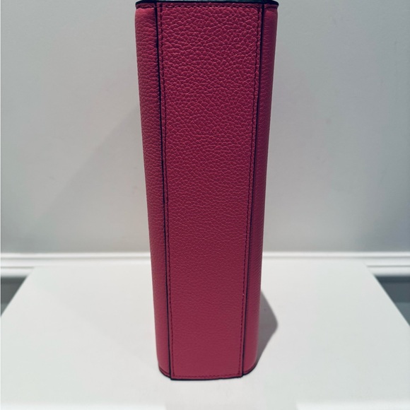 Brand new JIMMY CHOO Logo Embossed Pebbled Leather Clutch - Picture 6 of 6